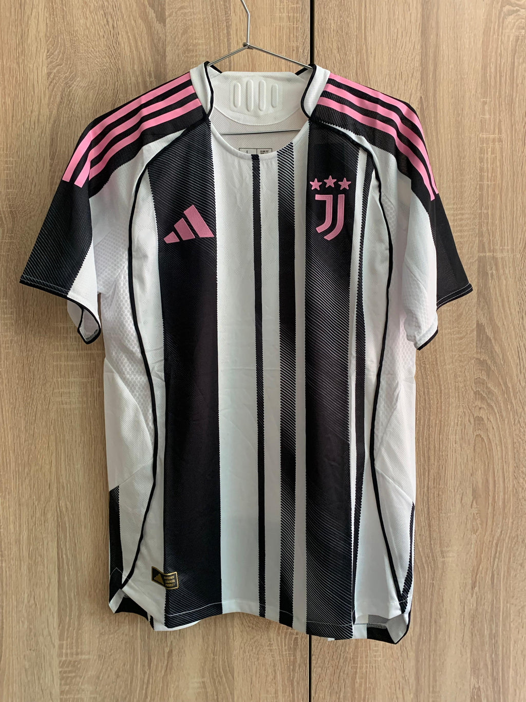 JUVENTUS HOME KIT