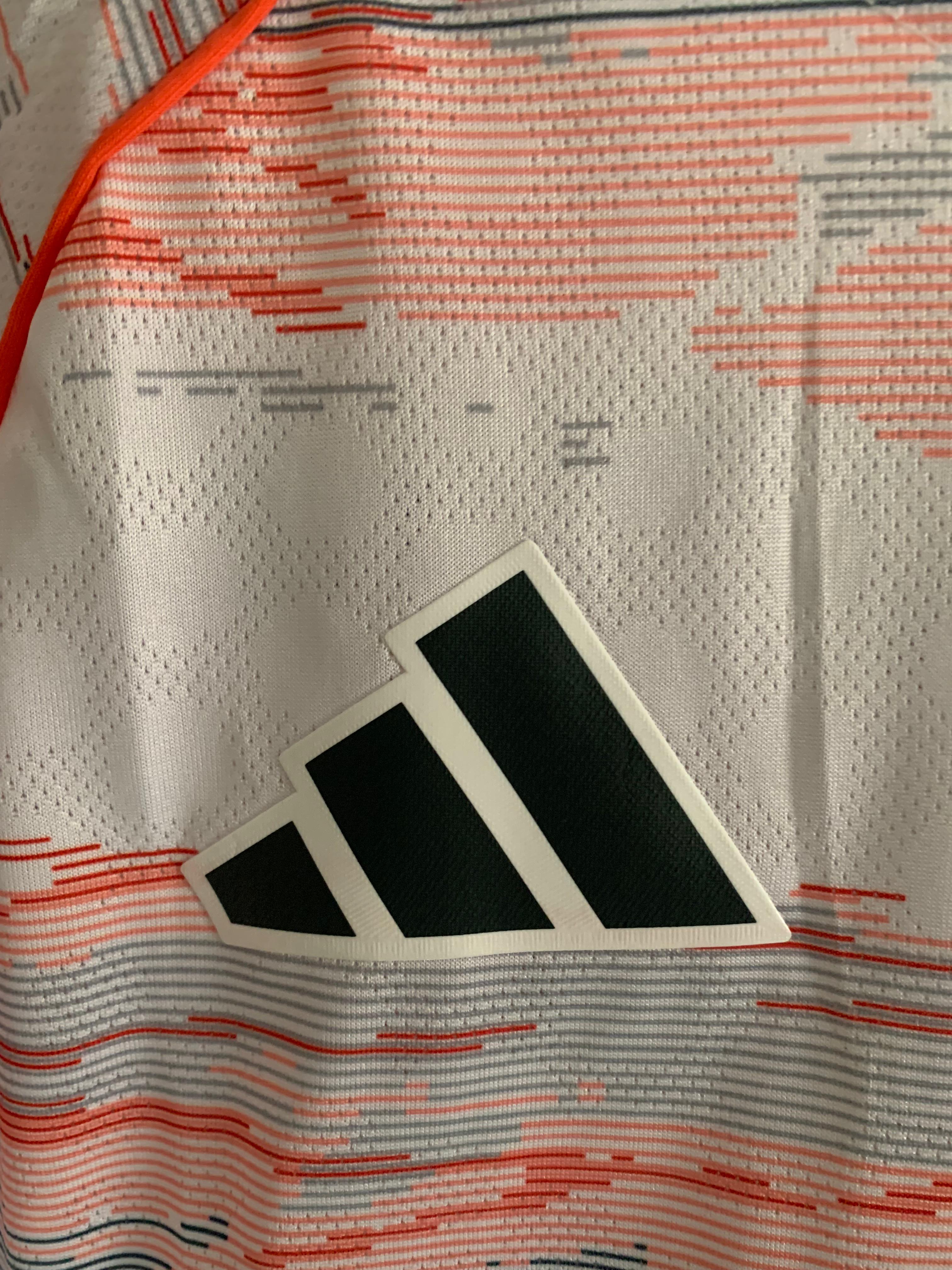 BAYERN MUNICH AWAY KIT