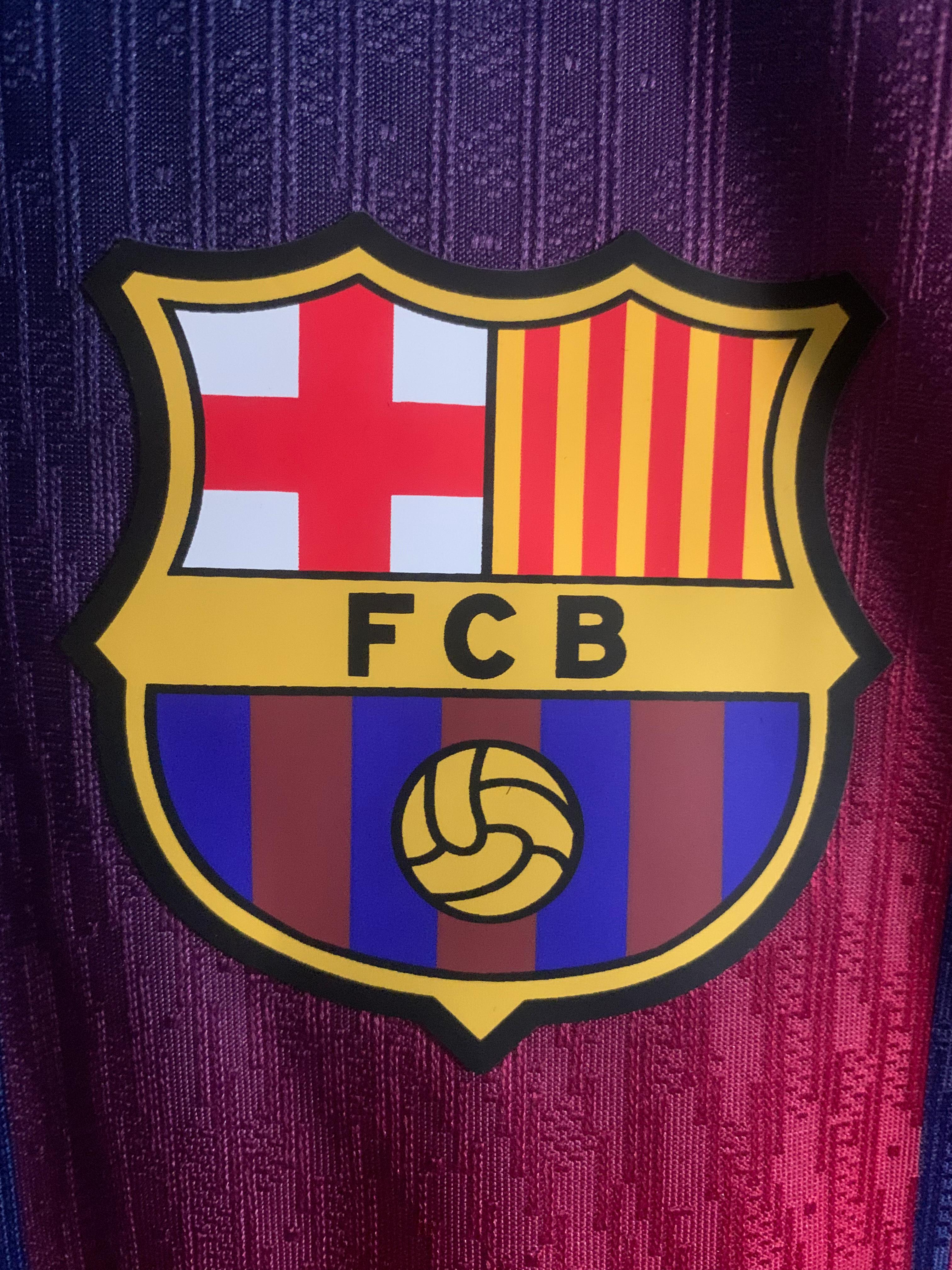 FC BARCELONA HOME KIT SANS (SPONSOR)