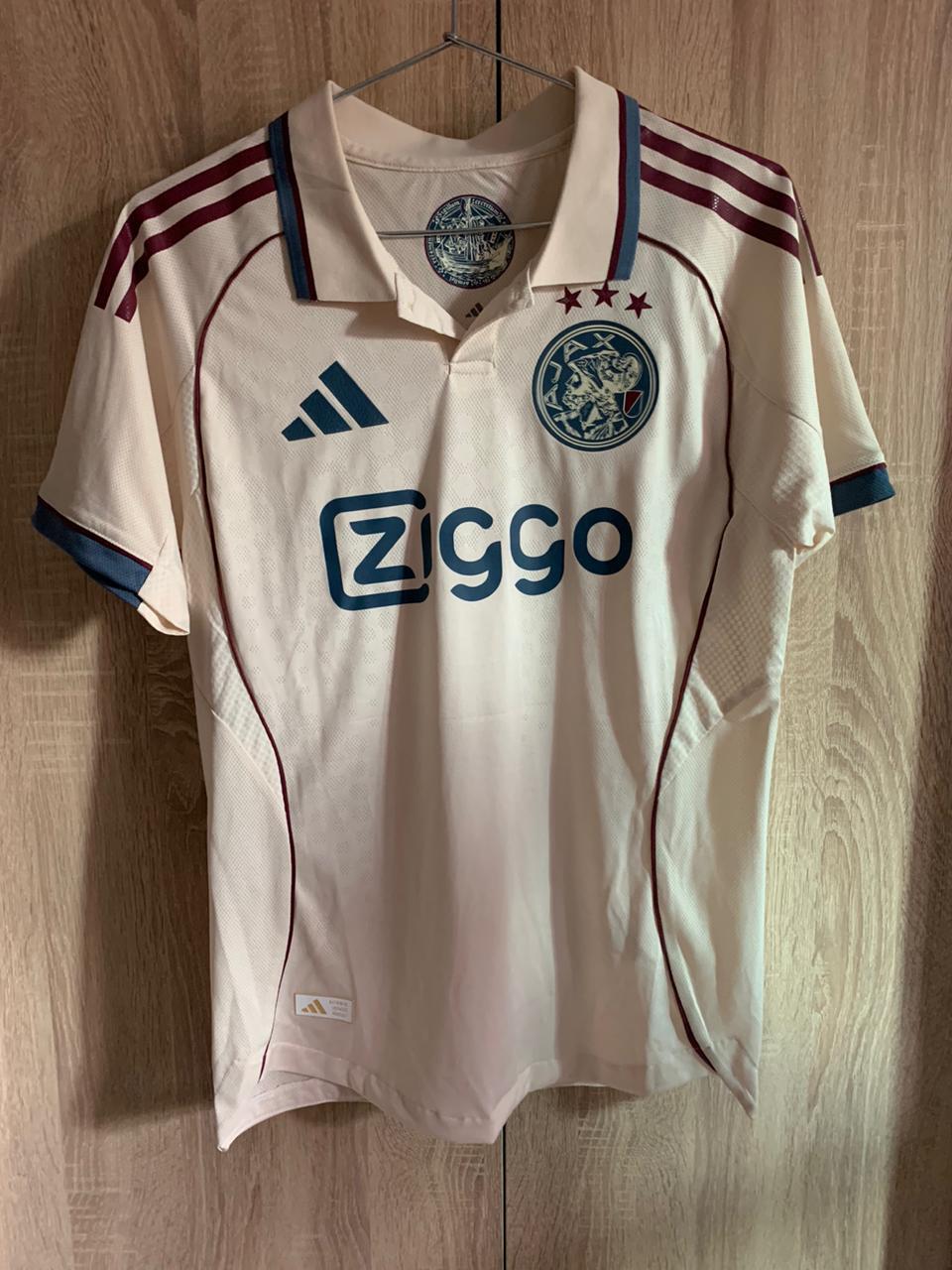 AJAX THIRD KIT