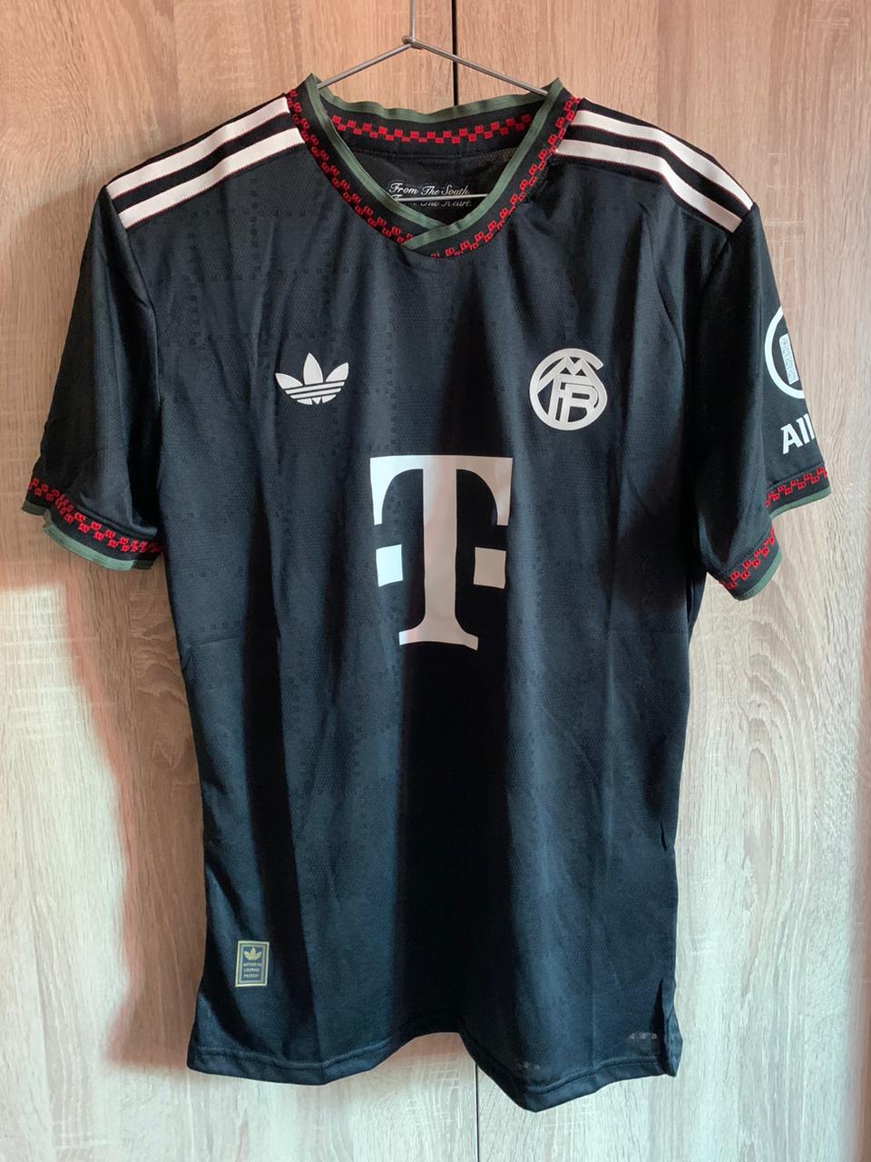 BAYERN THIRD KIT
