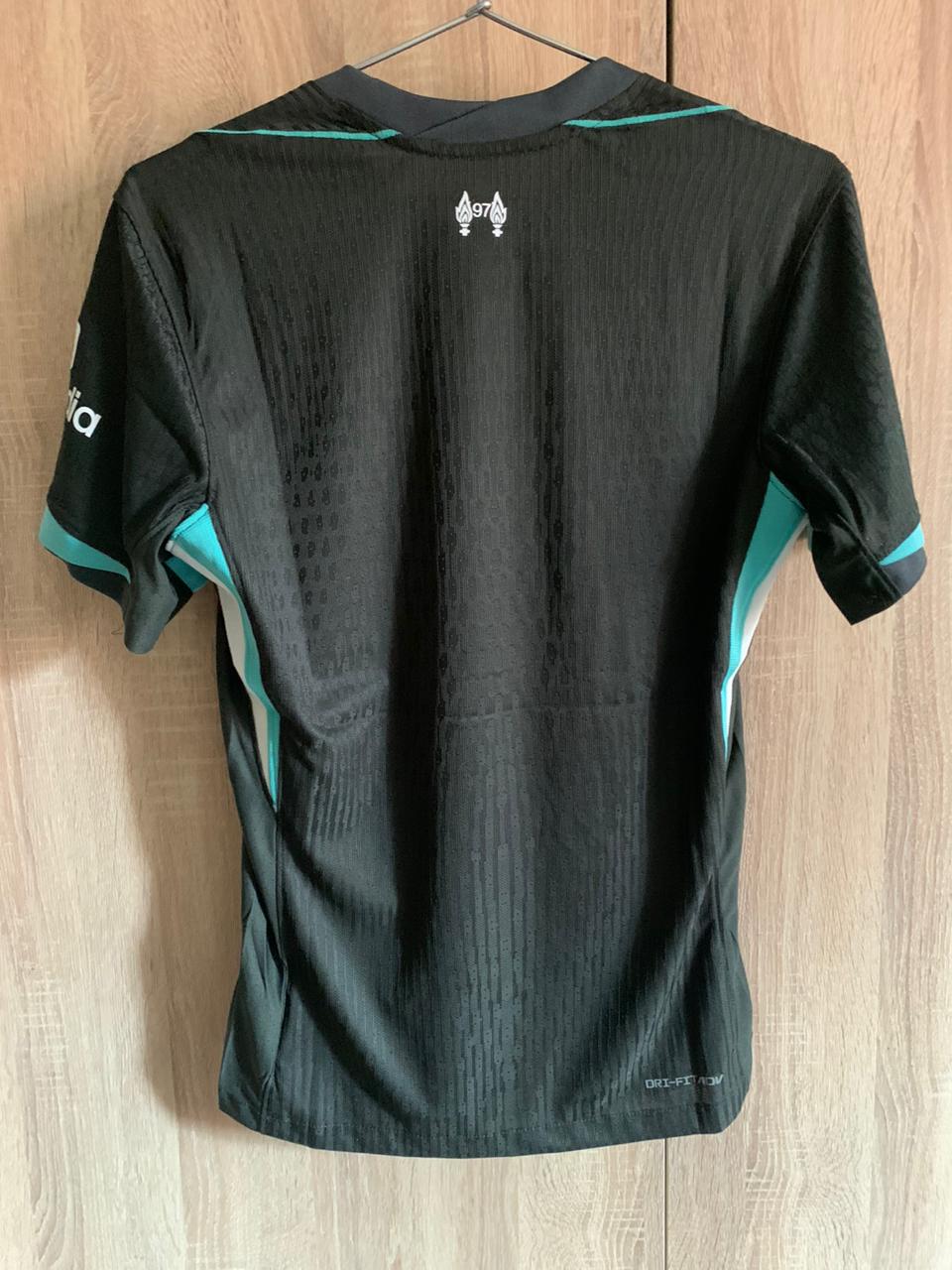 LIVERPOOL AWAY KIT