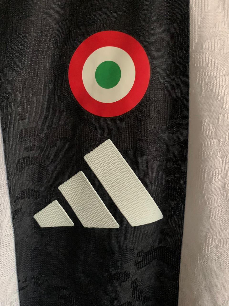 JUVENTUS HOME KIT